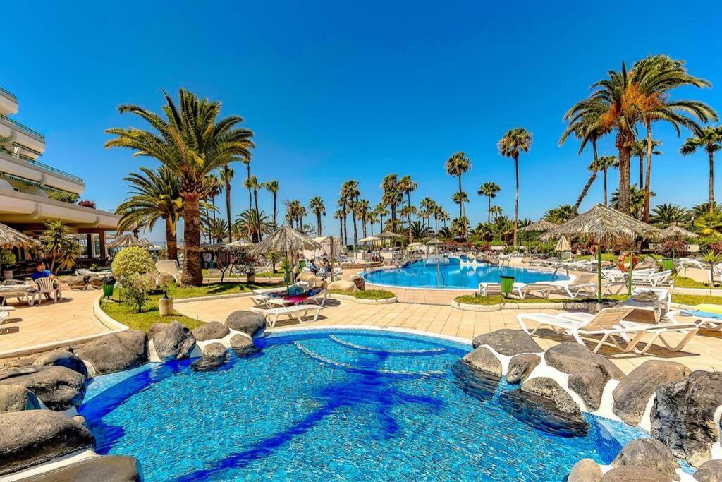 Apartment In Complex Altamira With Direct Ocean View Costa Adeje  Kültér fotó