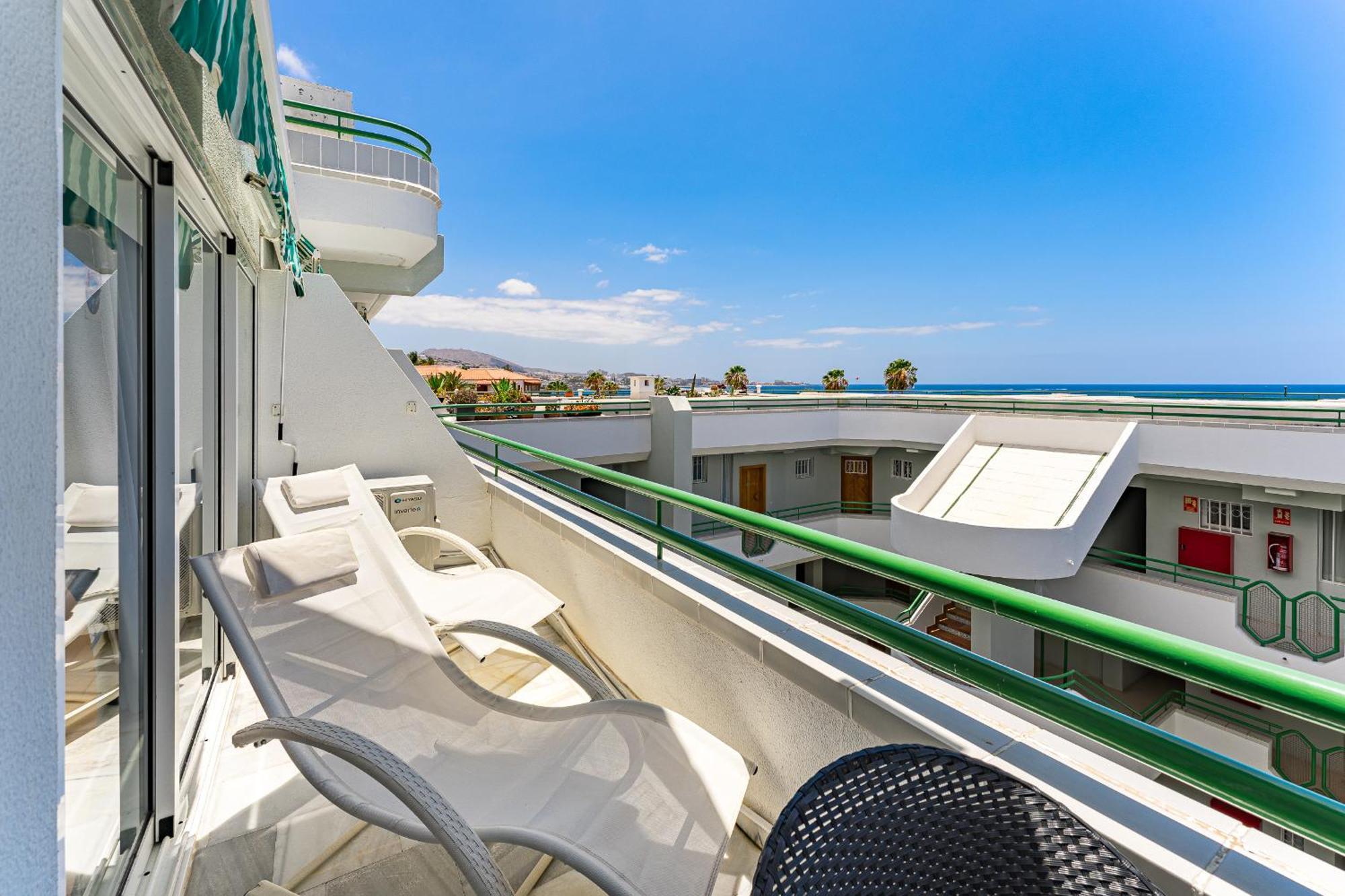 Apartment In Complex Altamira With Direct Ocean View Costa Adeje  Kültér fotó